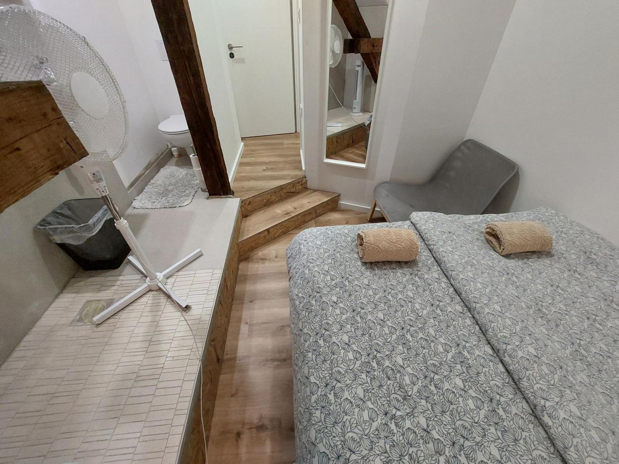 Vv Way - Lisica Zvitorepka Ljubljana Luaran gambar