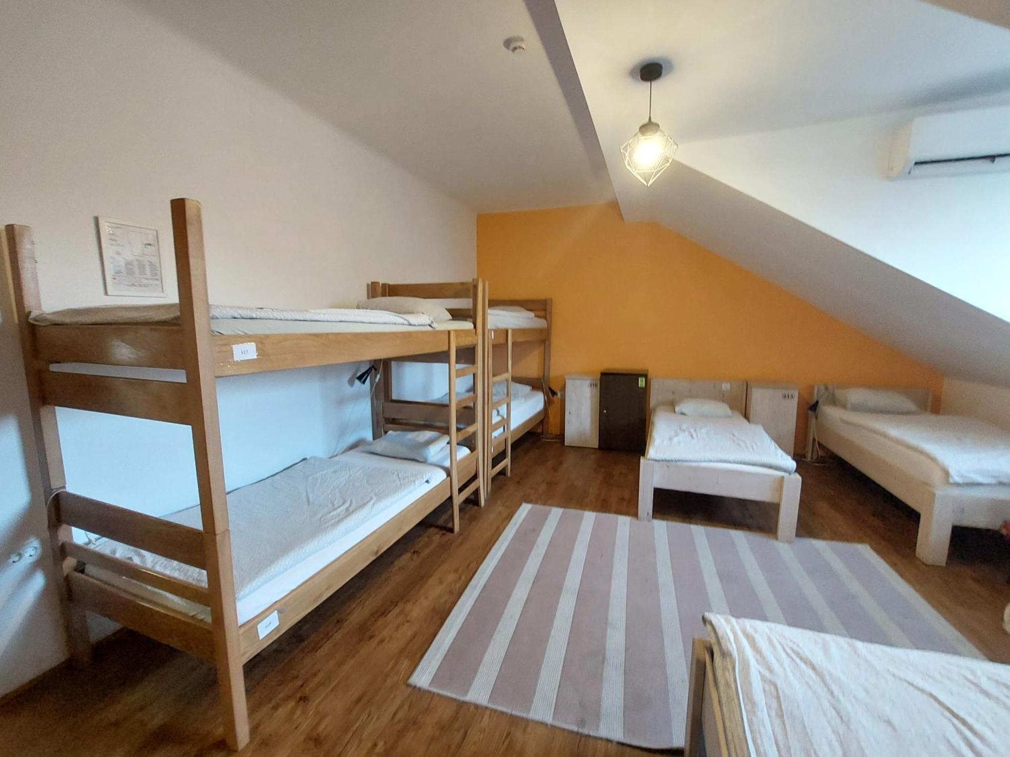 Vv Way - Lisica Zvitorepka Ljubljana Luaran gambar