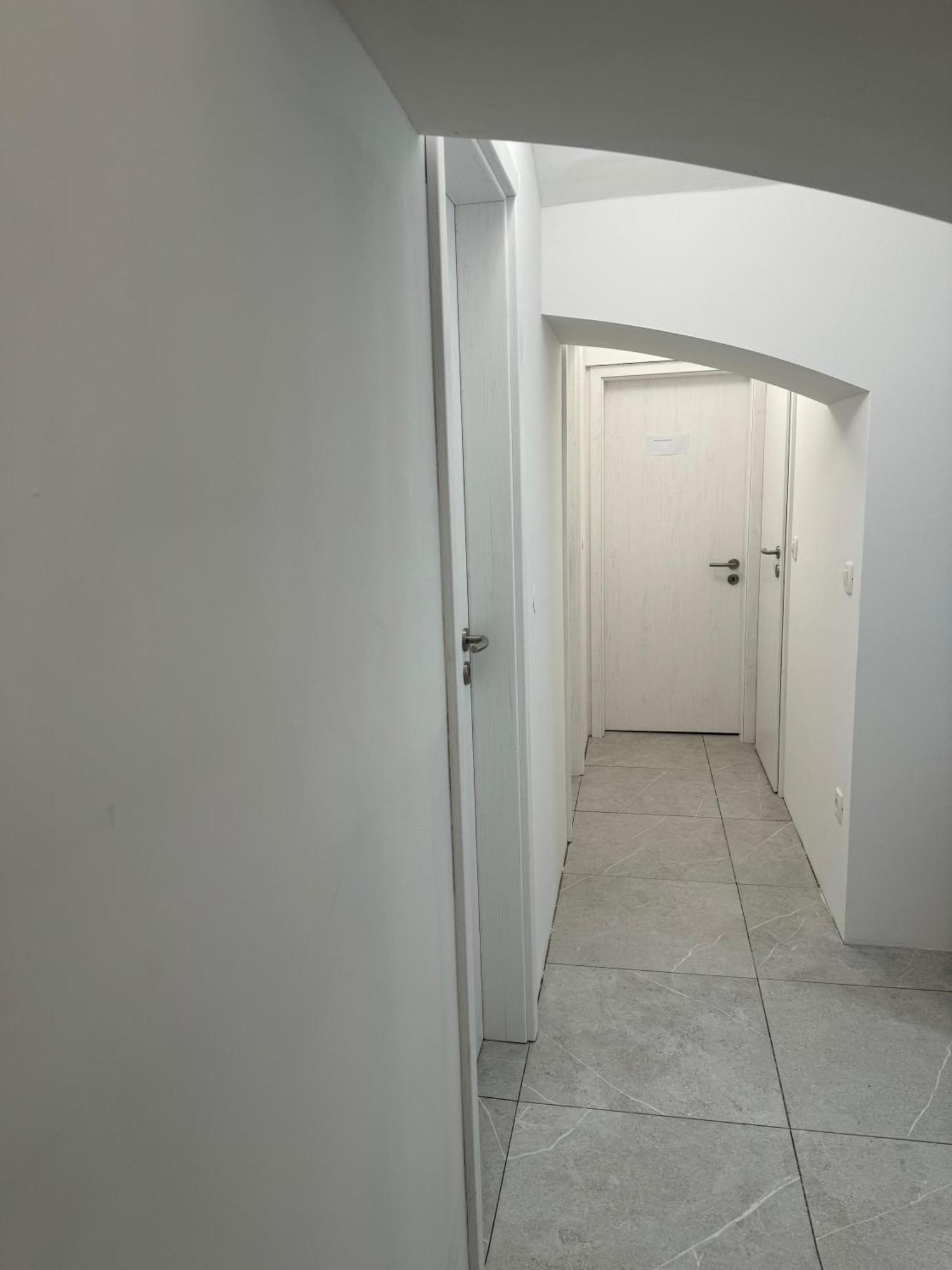 Vv Way - Lisica Zvitorepka Ljubljana Luaran gambar