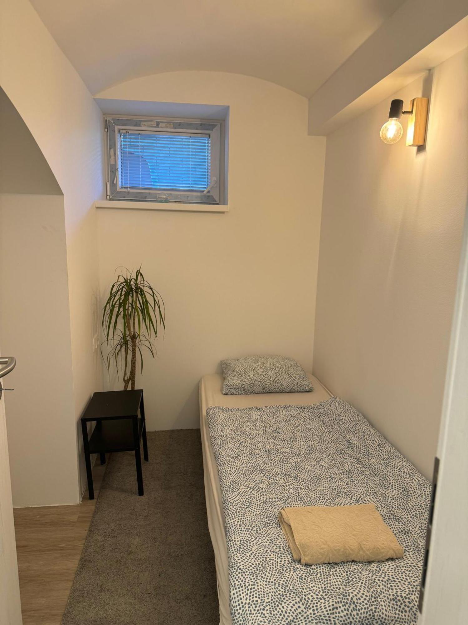 Vv Way - Lisica Zvitorepka Ljubljana Luaran gambar